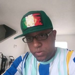 Meet your Posher, Barhamed